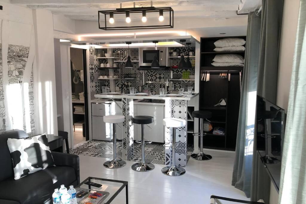 Appartement Rousselet Quartier Bon Marche Paris Viieme المظهر الخارجي الصورة